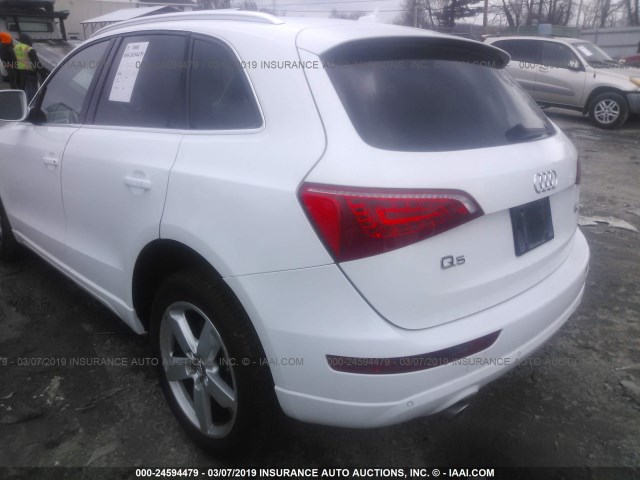 WA1LKAFP1AA049991 - 2010 AUDI Q5 PREMIUM PLUS WHITE photo 3