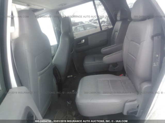 1FMFU16L24LA70217 - 2004 FORD EXPEDITION XLT WHITE photo 8