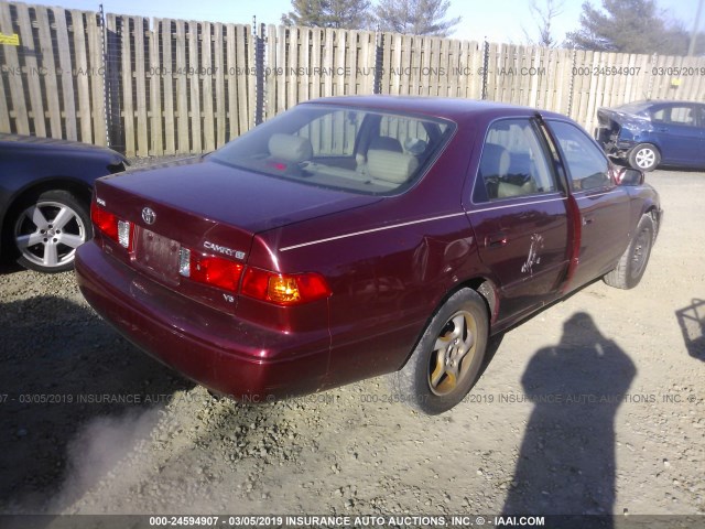 4T1BF22K81U959055 - 2001 TOYOTA CAMRY LE/XLE 栗色 照片 4