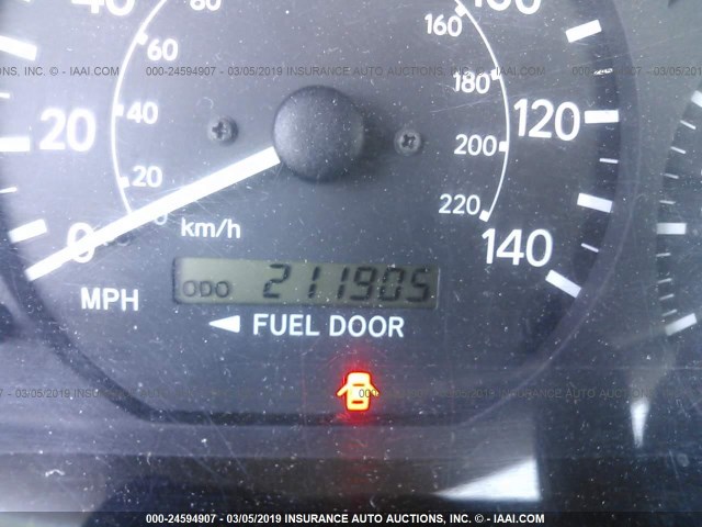 4T1BF22K81U959055 - 2001 TOYOTA CAMRY LE/XLE 栗色 照片 7