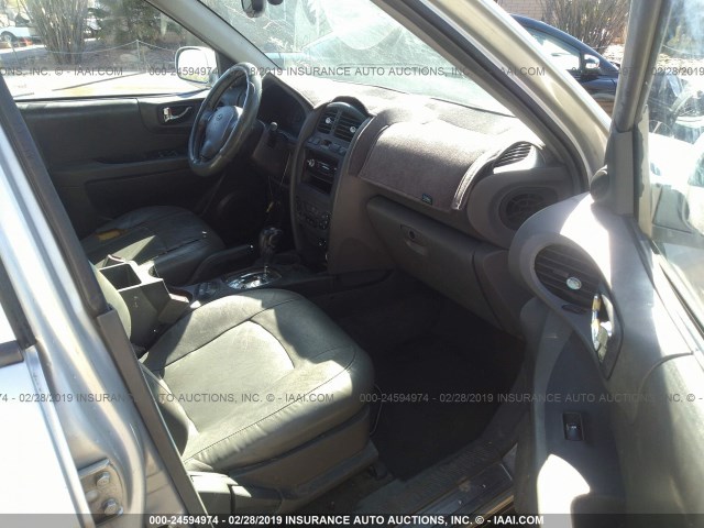 KM8SC13E34U684503 - 2004 HYUNDAI SANTA FE GLS/LX SILVER photo 5