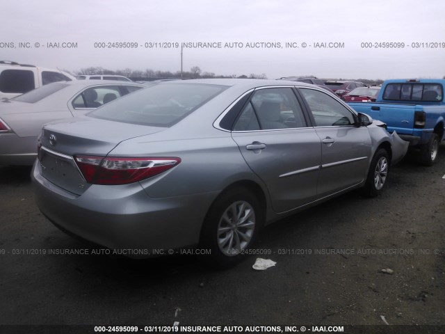 4T4BF1FK3GR526682 - 2016 TOYOTA CAMRY LE/XLE/SE/XSE SILVER photo 4