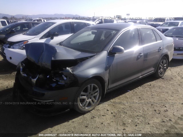 3VWRL71K59M167047 - 2009 VOLKSWAGEN JETTA TDI GRAY photo 2