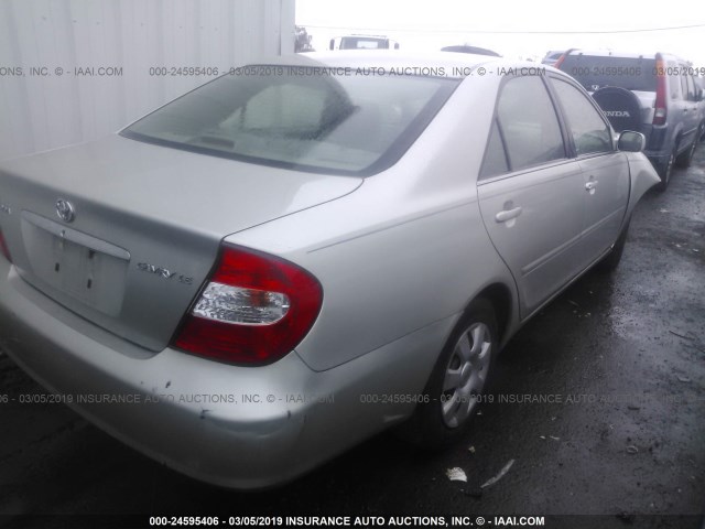 4T1BE32KX3U734762 - 2003 TOYOTA CAMRY LE/XLE/SE SILVER photo 4