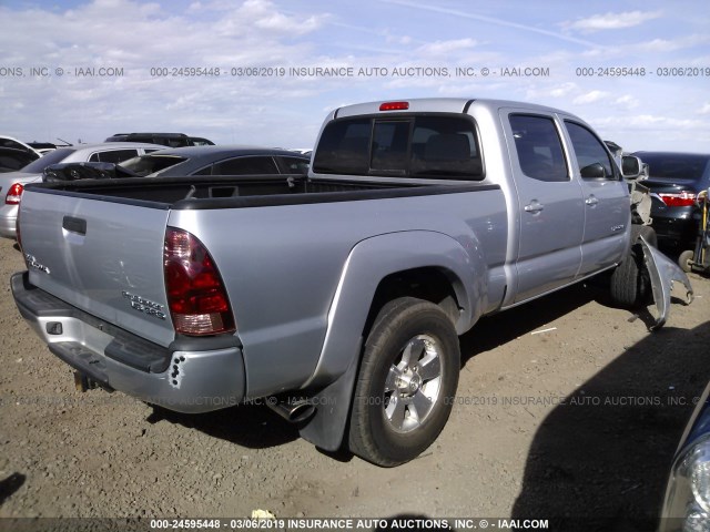 5TEKU72N08Z508446 - 2008 TOYOTA TACOMA DBL CAB PRERUNNER LNG BED SILVER photo 4