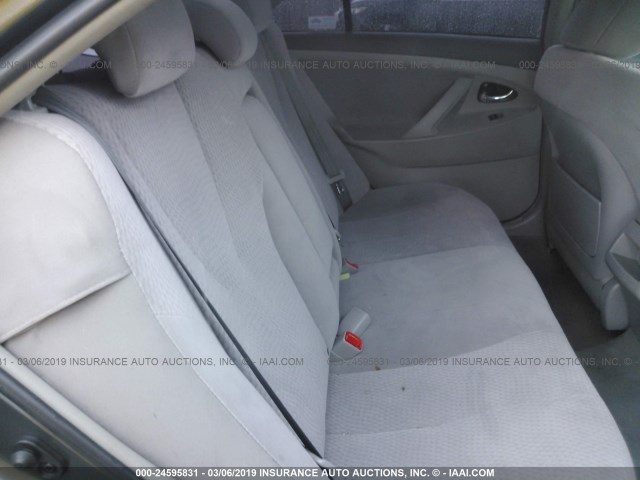 4T1BF3EK5BU767658 - 2011 TOYOTA CAMRY SE/LE/XLE GRAY photo 8