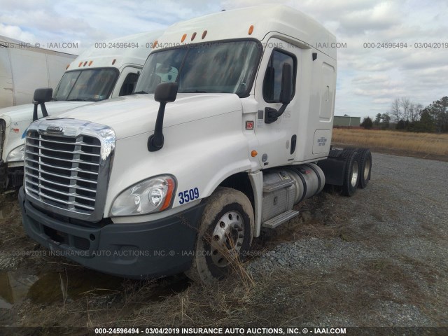 1FUJGLDRXCSBV8215 - 2012 FREIGHTLINER CASCADIA 125  Unknown photo 2