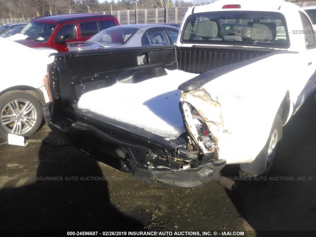 5TENX22N97Z366328 - 2007 TOYOTA TACOMA WHITE photo 6