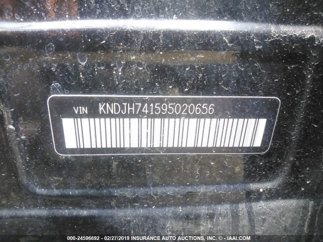 KNDJH741595020656 - 2009 KIA BORREGO LX/EX BLACK photo 9