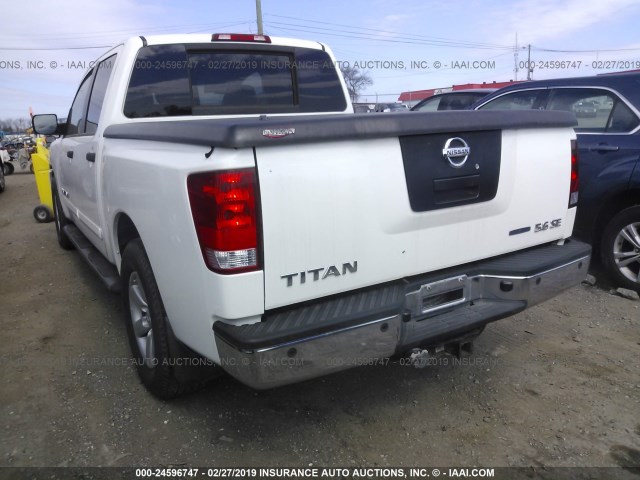 1N6BA07D28N329440 - 2008 NISSAN TITAN WHITE photo 8