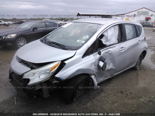 3N1CE2CP2EL377266 - 2014 NISSAN VERSA NOTE S/S PLUS/SV/SL SILVER photo 6