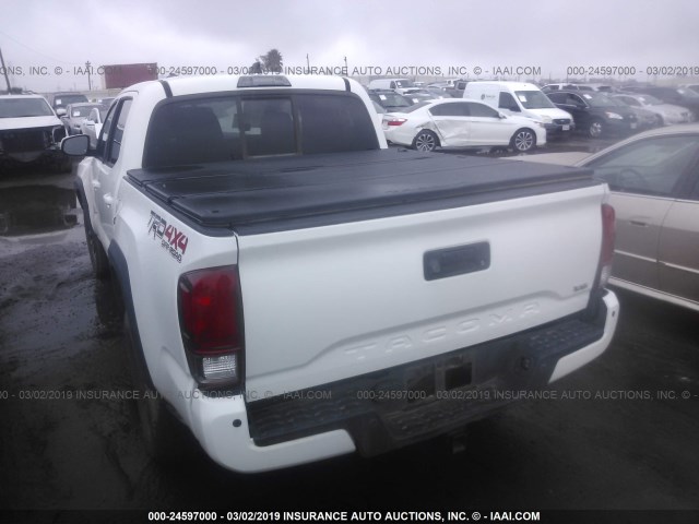 3TMCZ5AN7GM006573 - 2016 TOYOTA TACOMA DBL CAB/SR/SR5/TRD SPT/OR WHITE photo 3