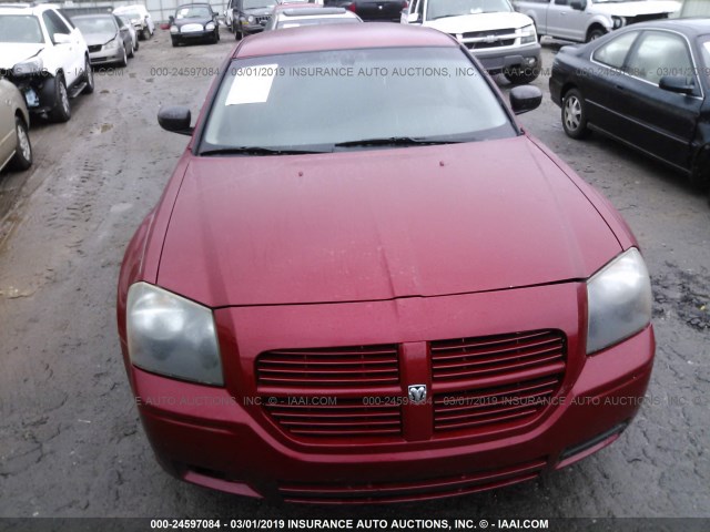 2D4FV47T36H118179 - 2006 DODGE MAGNUM SE RED photo 6