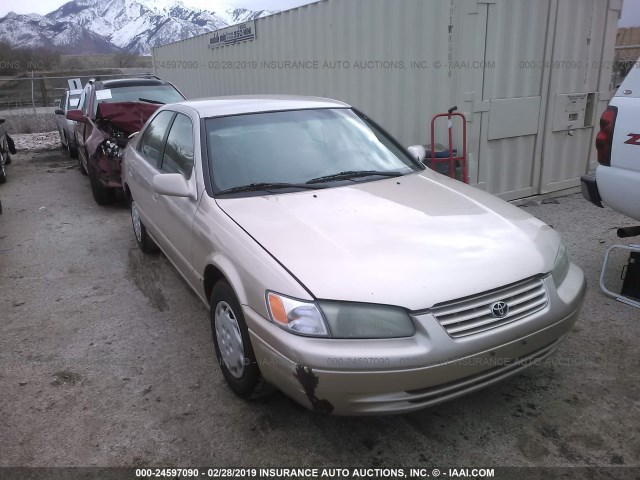 4T1BG22K7VU794389 - 1997 TOYOTA CAMRY CE/LE/XLE GOLD photo 1