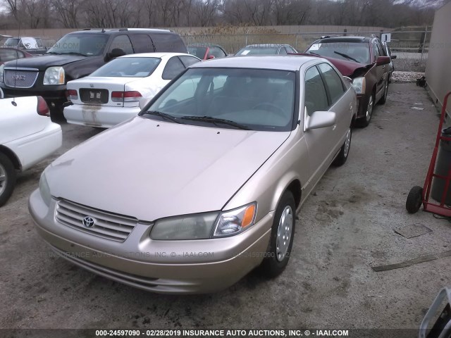 4T1BG22K7VU794389 - 1997 TOYOTA CAMRY CE/LE/XLE GOLD photo 2