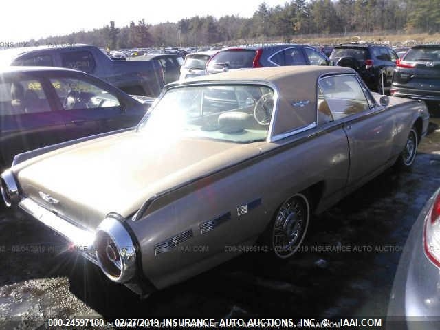 2483Z31171 - 1962 FORD THUNDERBIRD  BROWN photo 4