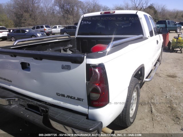 2GCEC19T141115863 - 2004 CHEVROLET SILVERADO C1500 WHITE photo 4