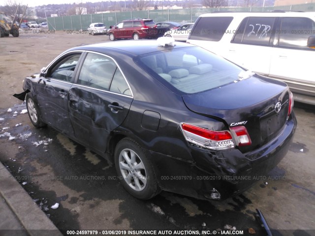 4T1BF3EK8BU170410 - 2011 TOYOTA CAMRY SE/LE/XLE BLACK photo 3