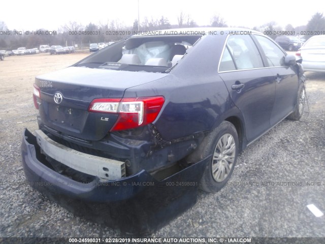 4T1BF1FK0EU788926 - 2014 TOYOTA CAMRY L/SE/LE/XLE 蓝色 照片 4