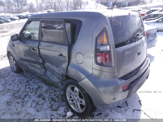 KNDJT2A26B7225041 - 2011 KIA SOUL +/!/SPORT GRAY photo 3