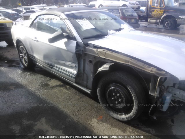 1ZVBP8EM2B5111280 - 2011 FORD MUSTANG SILVER photo 6