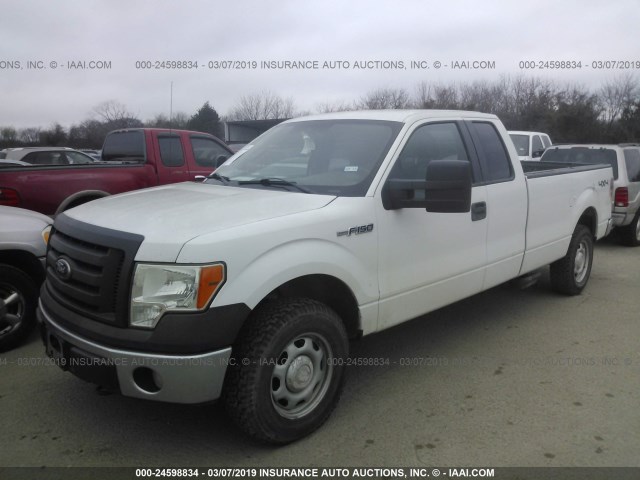 1FTVX1EV4AKE05361 - 2010 FORD F150 SUPER CAB WHITE photo 2