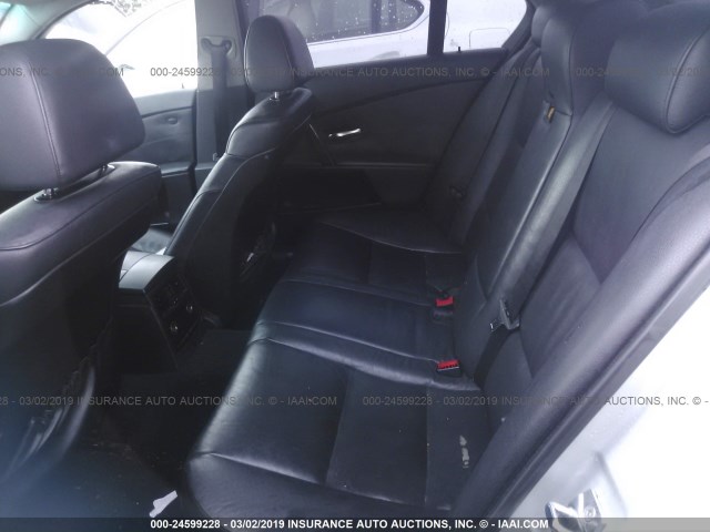 WBANA53584B850490 - 2004 BMW 525 I ვერცხლისფერი ფოტო 8