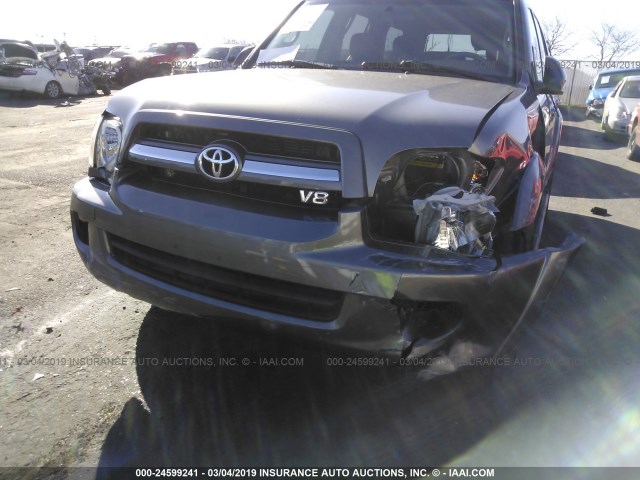 5TDZT34A66S267197 - 2006 TOYOTA SEQUOIA SR5 GRAY photo 6