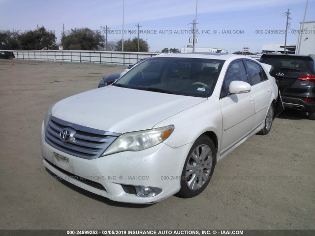 4T1BK3DB5BU407447 - 2011 TOYOTA AVALON LIMITED WHITE photo 2