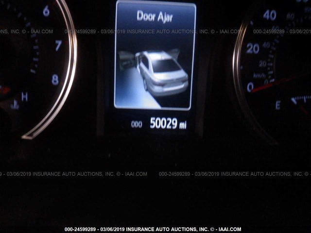 4T1BF1FK0GU171691 - 2016 TOYOTA CAMRY LE/XLE/SE/XSE WHITE photo 7