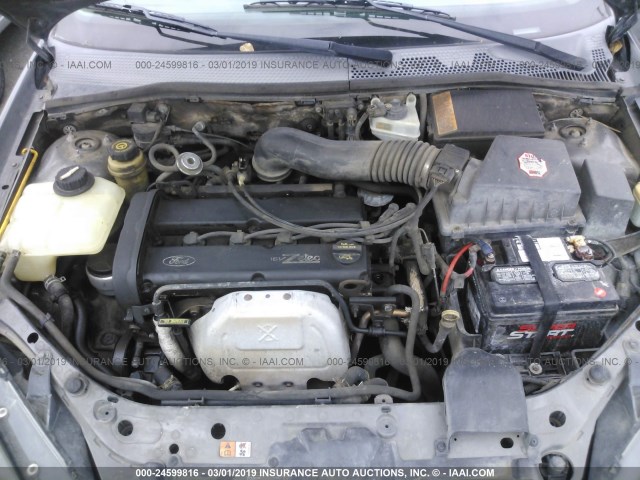 3FAFP37352R232061 - 2002 FORD FOCUS ZX5 GRAY photo 10