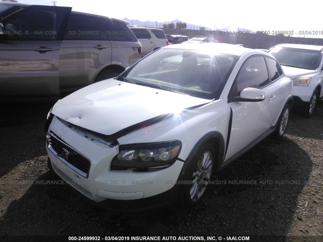 YV1MK672992143739 - 2009 VOLVO C30 T5 WHITE photo 2