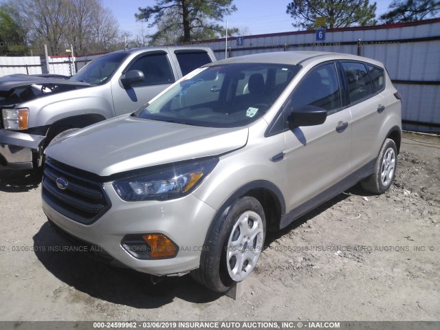 1FMCU0F71JUB27089 - 2018 FORD ESCAPE S GOLD photo 2