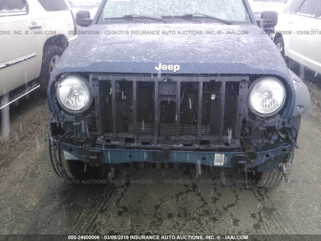 1J4GL38K15W551615 - 2005 JEEP LIBERTY RENEGADE BLUE photo 6