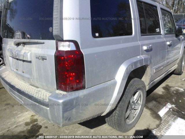 1J8HG48K76C332335 - 2006 JEEP COMMANDER SILVER photo 4