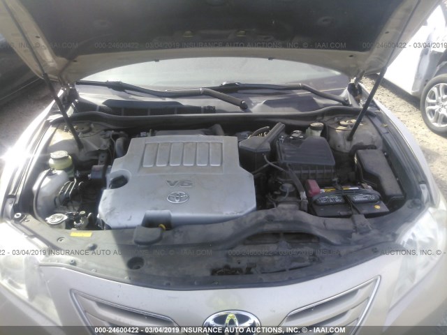 JTNBK46K693044823 - 2009 TOYOTA CAMRY SE/LE/XLE 金色 照片 10