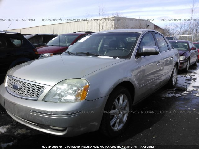 1FAHP28116G128518 - 2006 FORD FIVE HUNDRED LIMITED SILVER photo 2