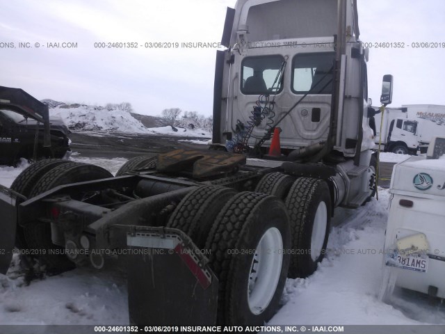 1FUJGBDV8FLGN4569 - 2015 FREIGHTLINER CASCADIA 113  Unknown photo 4