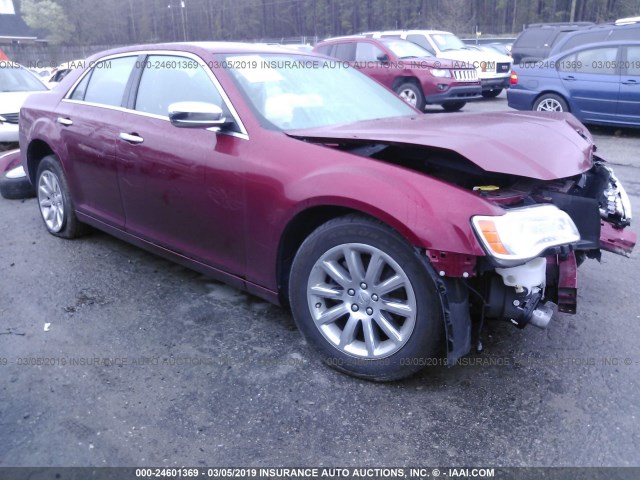 2C3CCAEGXEH345737 - 2014 CHRYSLER 300C RED photo 1