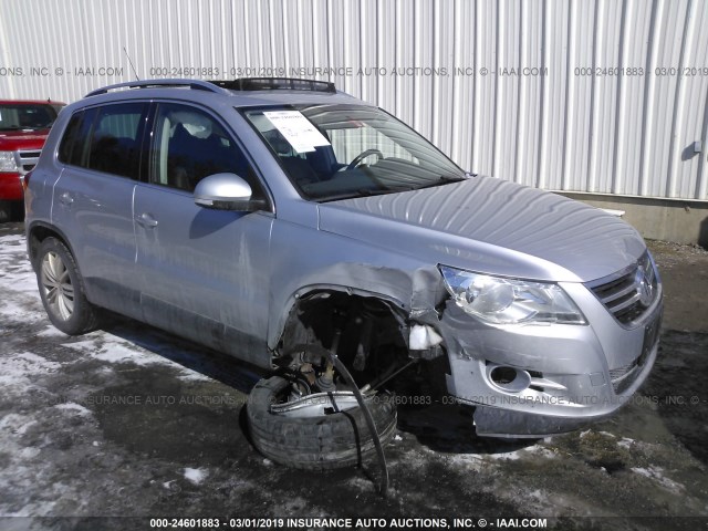 WVGBV7AX5AW510448 - 2010 VOLKSWAGEN TIGUAN SE/SEL SILVER photo 1