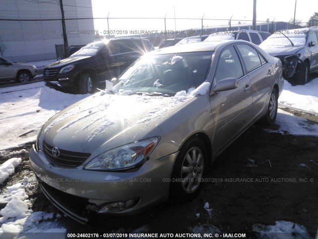 4T1BE30K34U859865 - 2004 TOYOTA CAMRY LE/XLE/SE GOLD photo 2