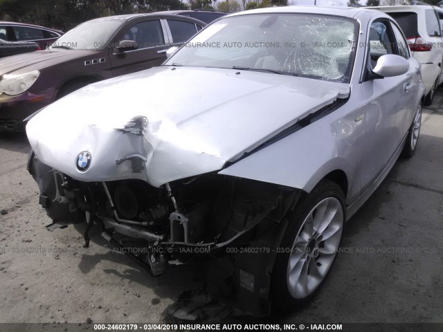 WBAUP93549VF49290 - 2009 BMW 128 I Gümüş foto 2