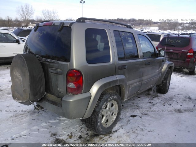 1J4GL58K94W109708 - 2004 JEEP LIBERTY LIMITED GOLD photo 4