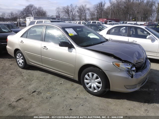 JTDBE32K863062019 - 2006 TOYOTA CAMRY LE/XLE TAN photo 1