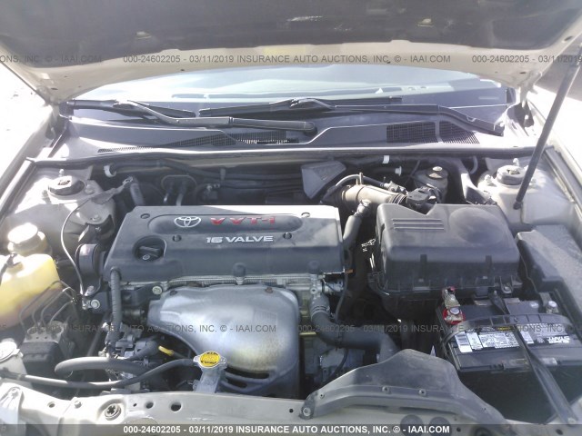 JTDBE32K863062019 - 2006 TOYOTA CAMRY LE/XLE TAN photo 10