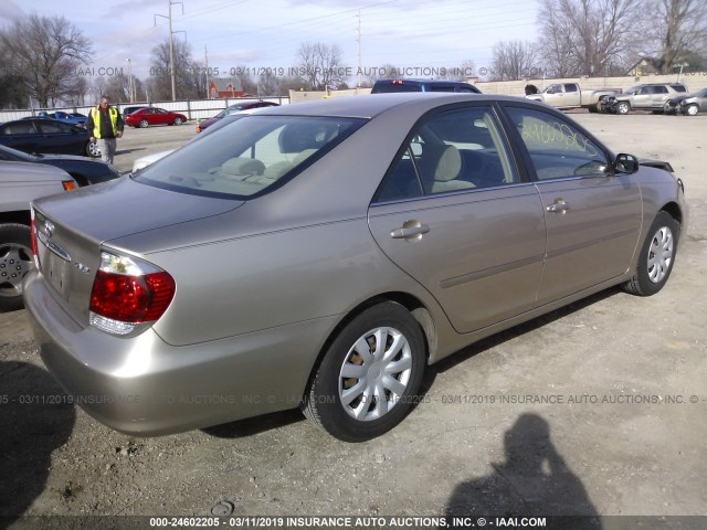 JTDBE32K863062019 - 2006 TOYOTA CAMRY LE/XLE TAN photo 4