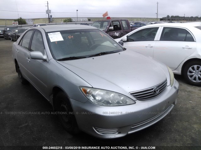 4T1BE32K36U145007 - 2006 TOYOTA CAMRY LE/XLE/SE SILVER photo 1