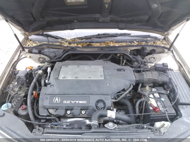 19UUA566X2A027065 - 2002 ACURA 3.2TL TAN photo 10