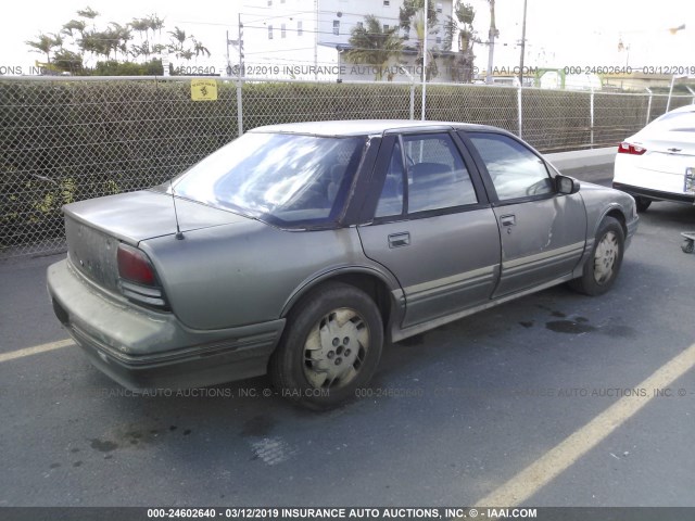 1G3WH52M9VF305811 - 1997 OLDSMOBILE CUTLASS SUPREME SL GRAY photo 4