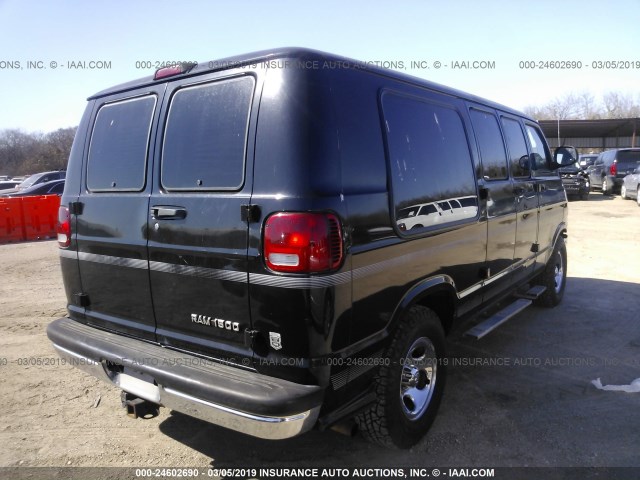 2D6WB11Y13K517013 - 2003 DODGE RAM VAN B1500 BLACK photo 4